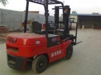 二手叉車市場探析 聚焦營口5噸燃油叉車與阜新3噸電瓶叉車